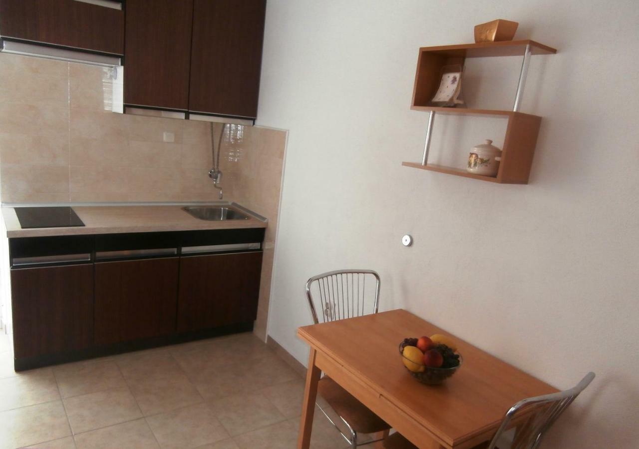 Panorama Postira Apartments Bagian luar foto